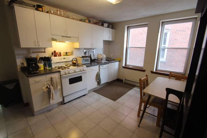 Apartment for rent at 23 Elm St #3, Cambridge, MA 02139