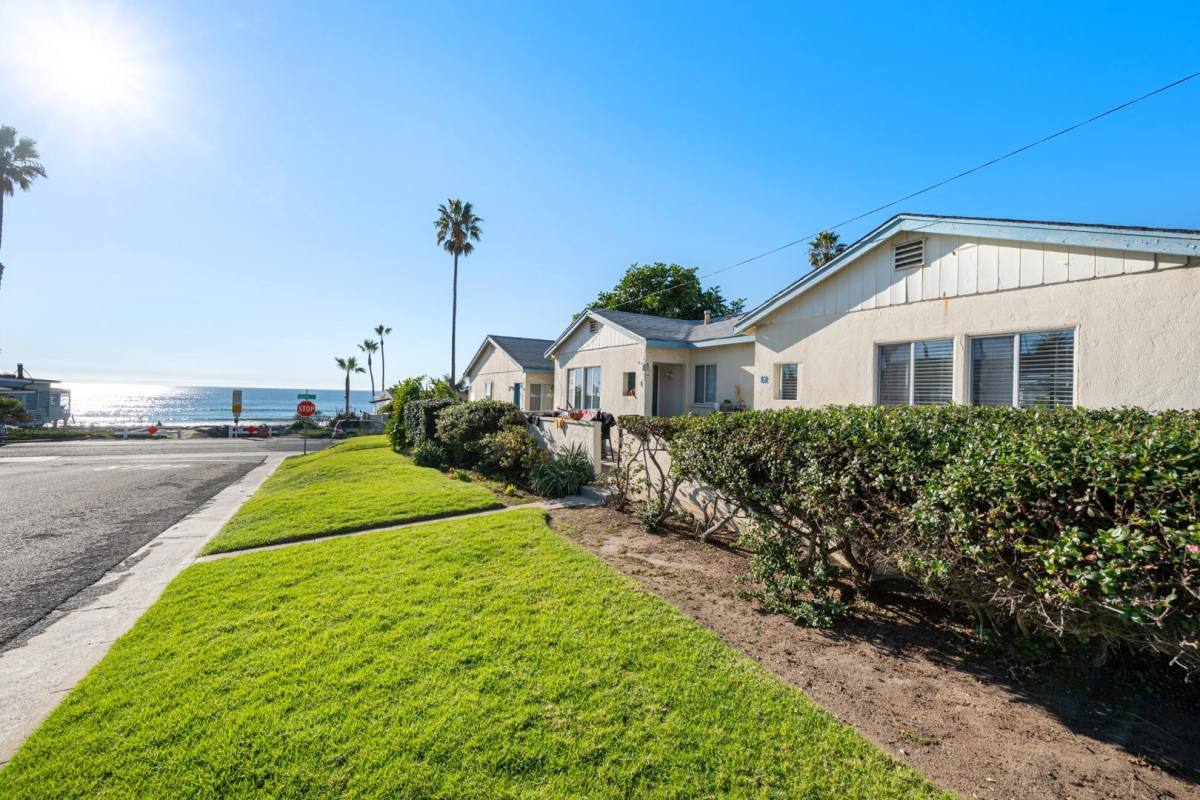 Apartment for rent at 936 S Pacific St #12, Oceanside, CA 92054