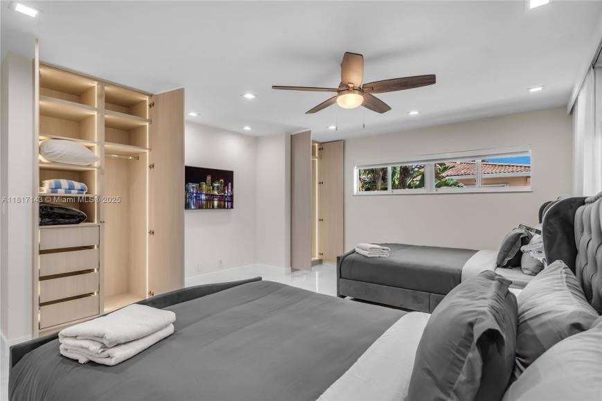 House for rent at 1045 Hollywood Blvd, Hollywood, FL 33019