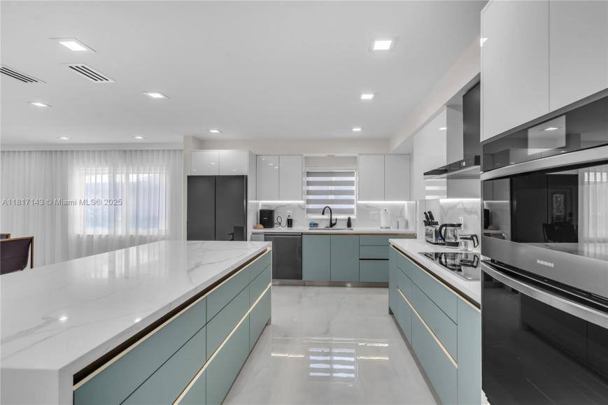 House for rent at 1045 Hollywood Blvd, Hollywood, FL 33019