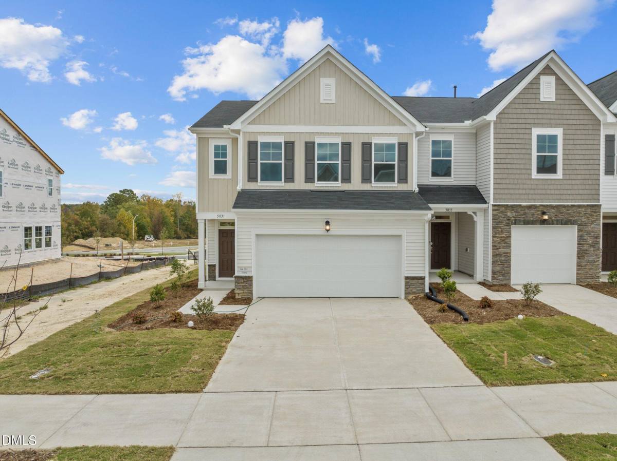 Townhouse for rent at 5031 Kota St, Raleigh, NC 27610