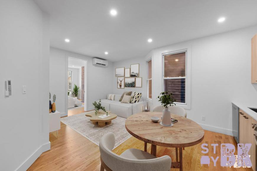 Townhouse for rent at 275 Nassau Ave #2, Brooklyn, NY 11222