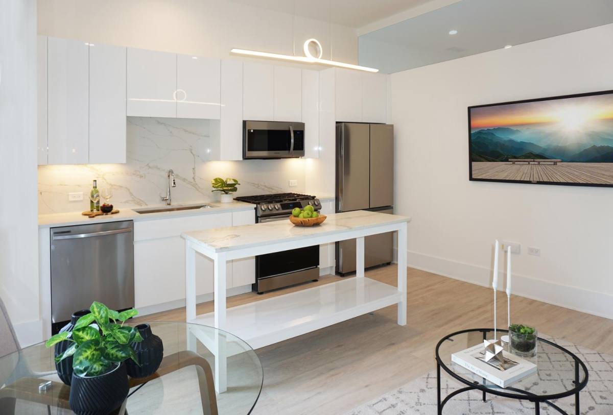 Apartment for rent at Greektown, 812 W Adams St #303, Chicago, IL 60607