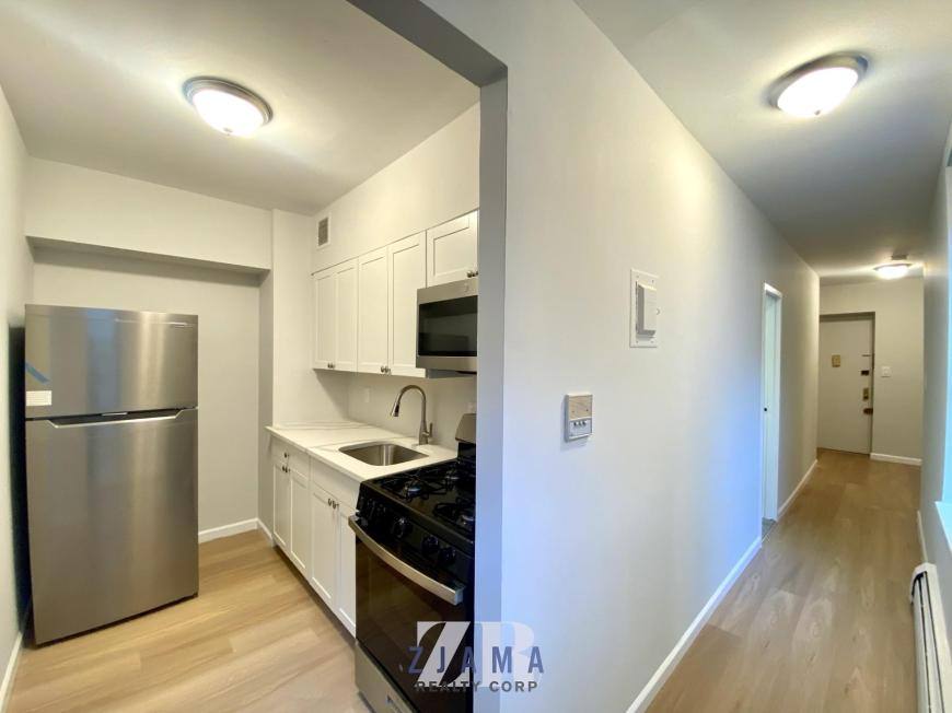 Apartment for rent at 152 Parkside Ave #4G, Brooklyn, NY 11226
