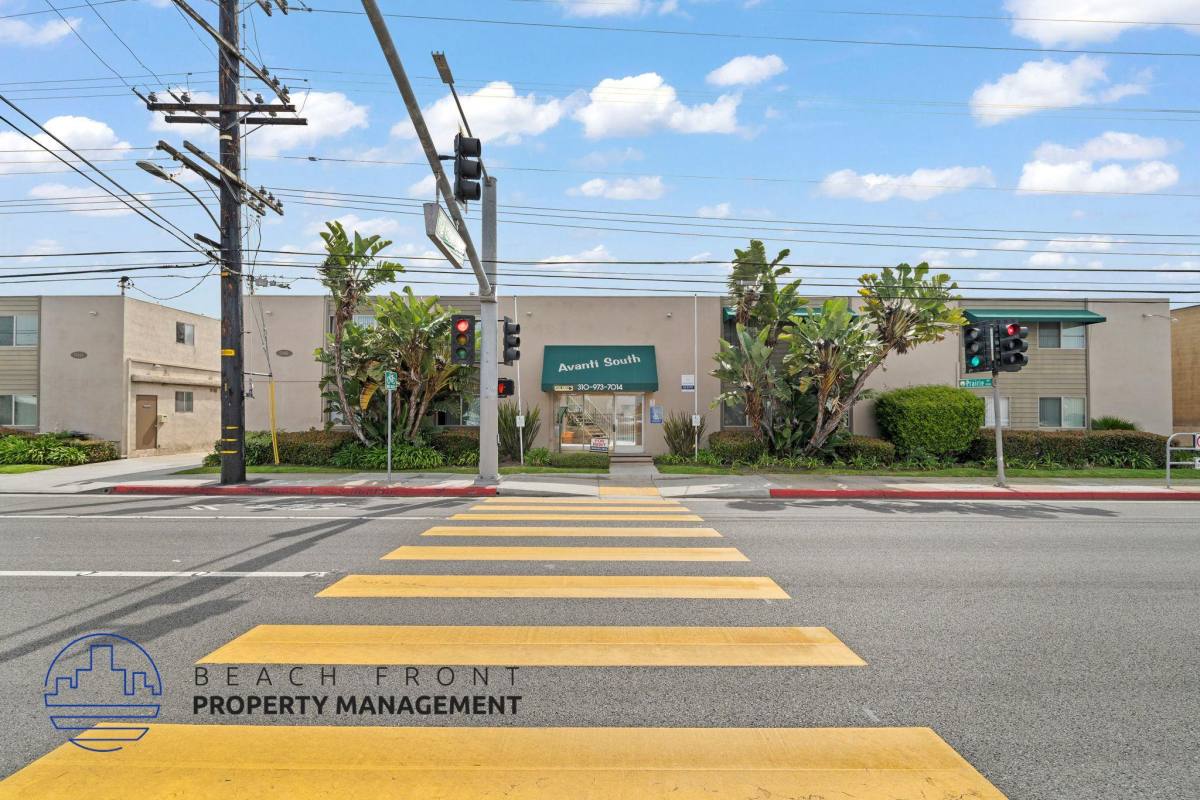 Apartment for rent at Avanti North, 13444-13460 Prairie Ave #44-25, Hawthorne, CA 90250