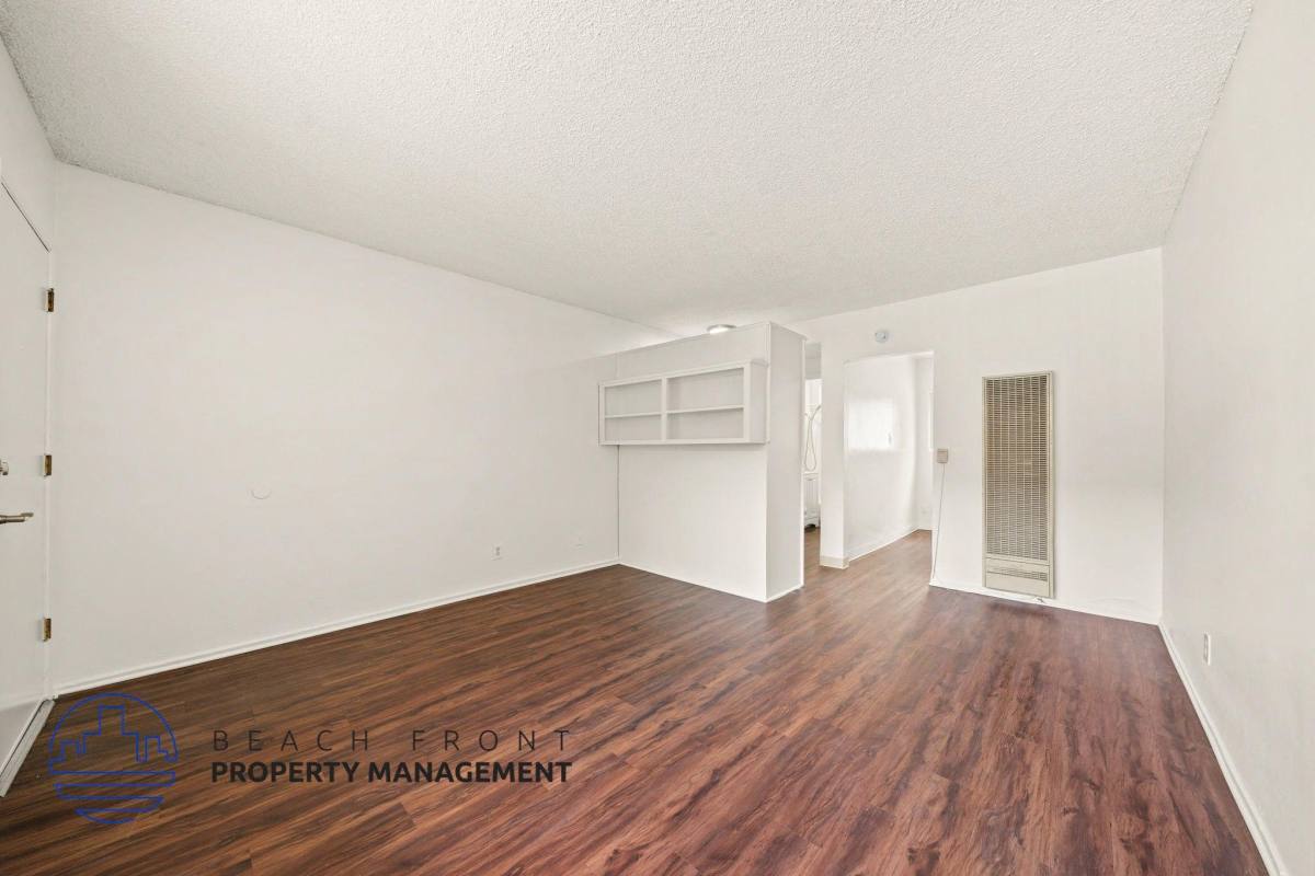 Apartment for rent at Avanti North, 13444-13460 Prairie Ave #44-25, Hawthorne, CA 90250