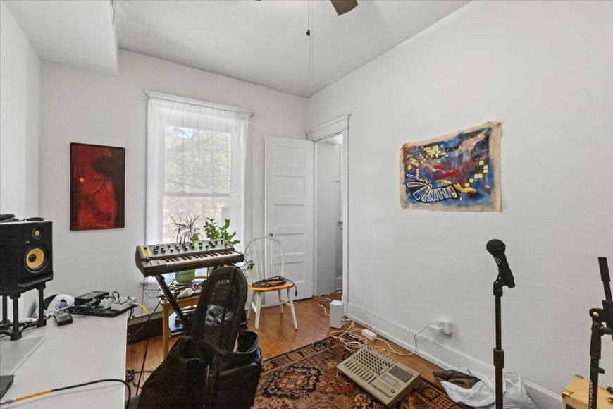 Apartment for rent at 4002 N Southport #2, Chicago, IL 60613