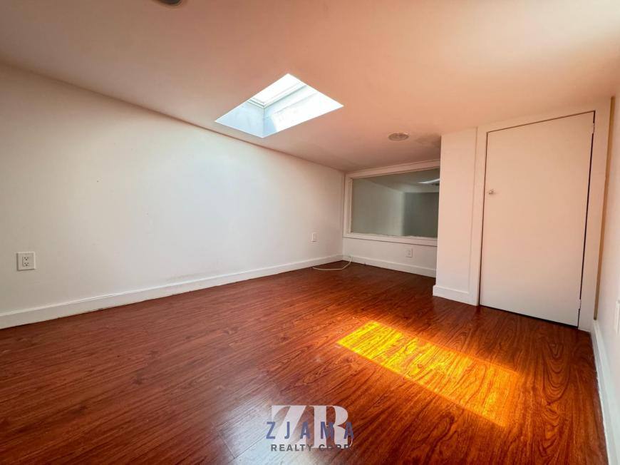 Apartment for rent at 886 Franklin Ave #2R, Brooklyn, NY 11225