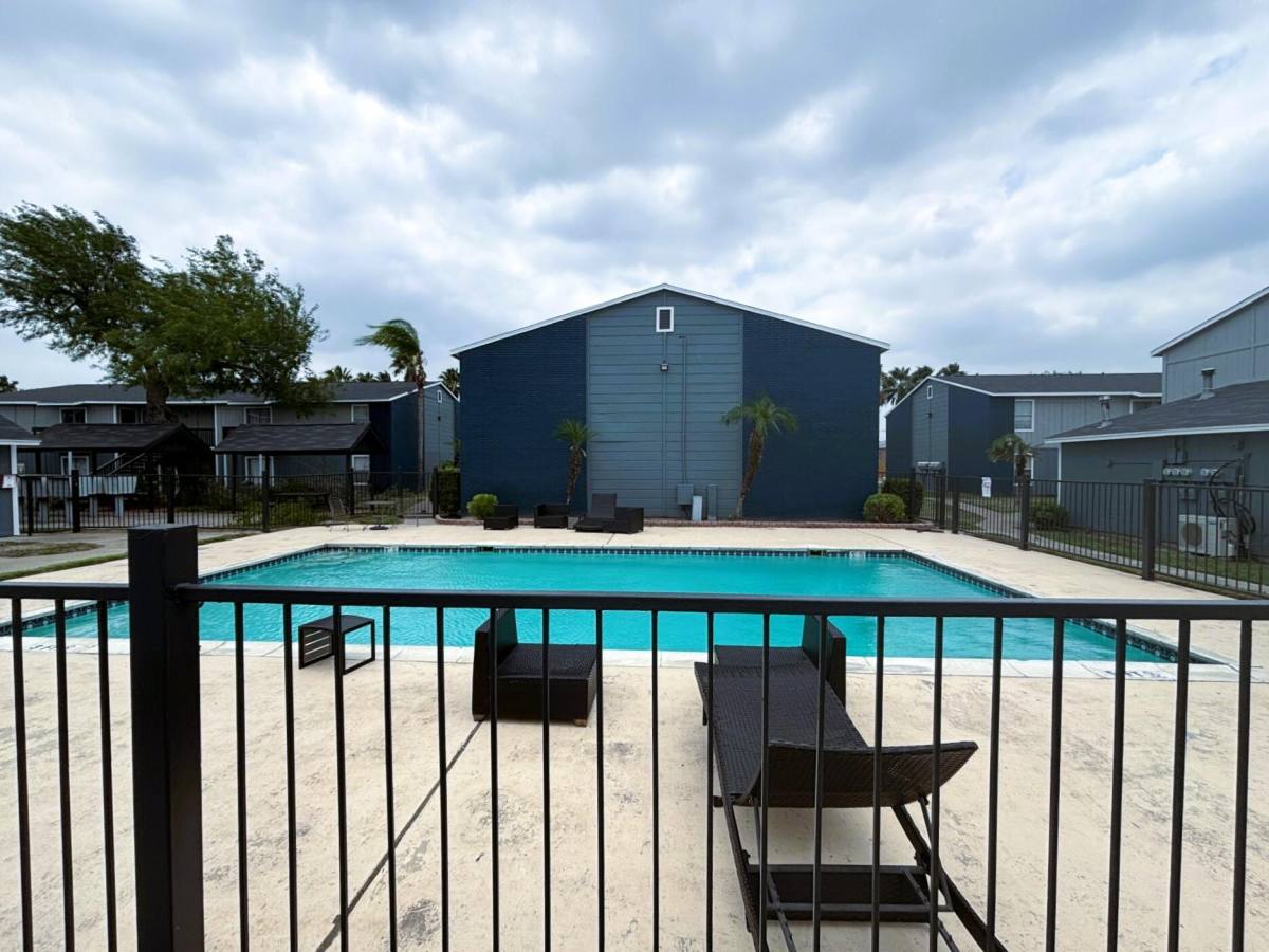 Apartment for rent at Edinburg Place, 1709 W Schunior St, Edinburg, TX 78541
