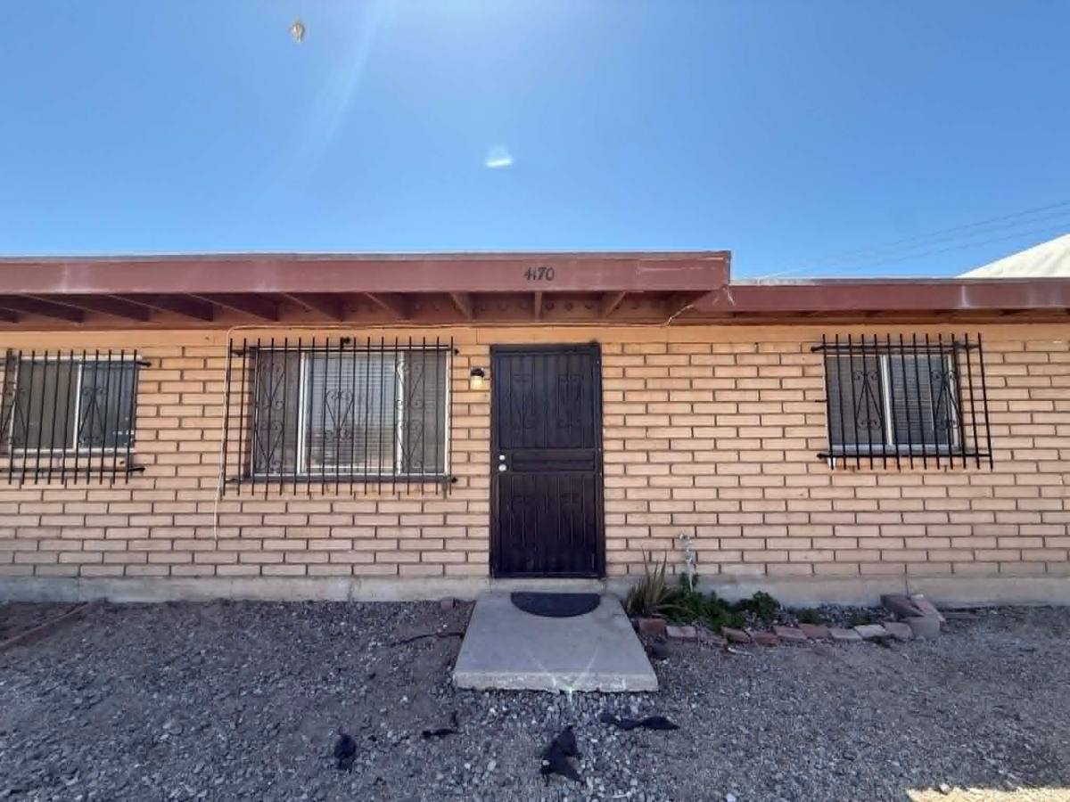 Apartment for rent at Alvernon Park, 4170 E 32nd, Tucson, AZ 85711