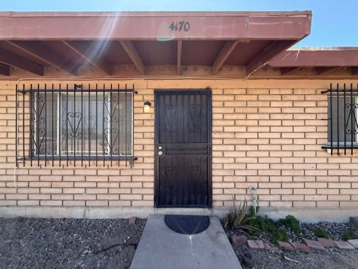 Apartment for rent at Alvernon Park, 4170 E 32nd, Tucson, AZ 85711