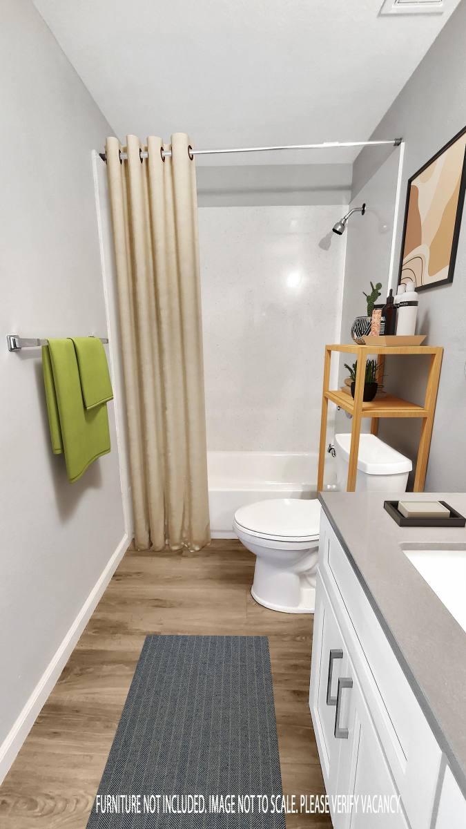 Apartment for rent at 2808 T St #14, Sacramento, CA 95816