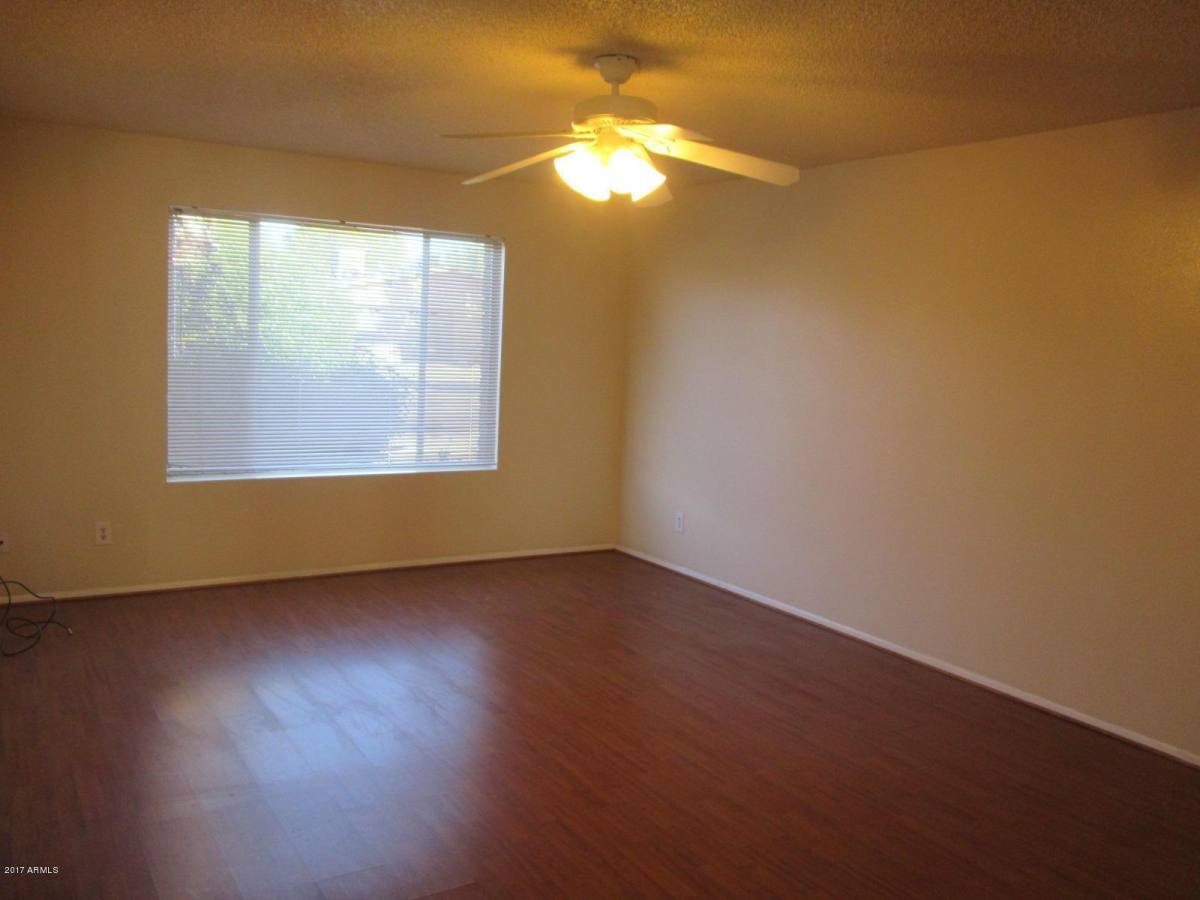 2131 E Palmcroft Dr, Tempe, AZ 85282 - House for Rent - Image 4