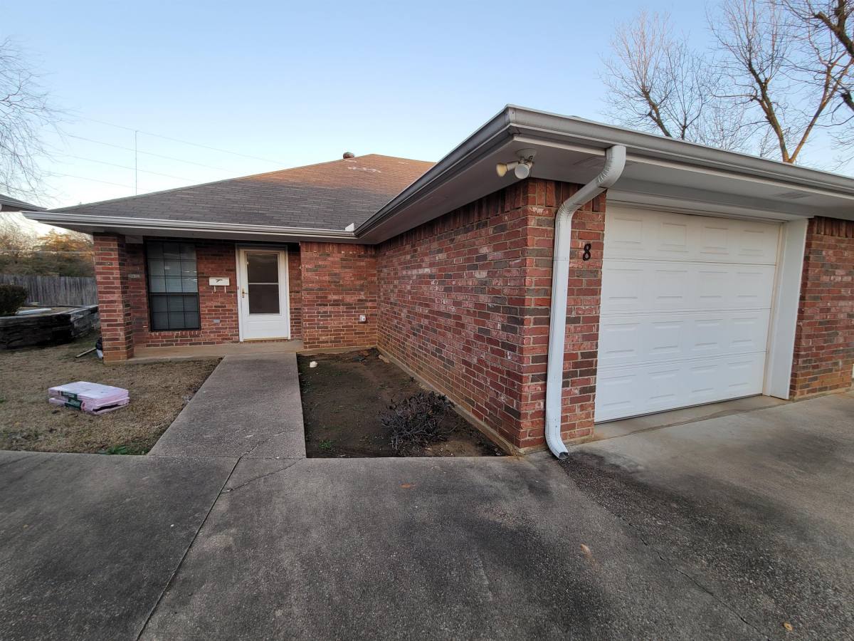 House for rent at 640 Canada St, Jacksonville, TX 75766