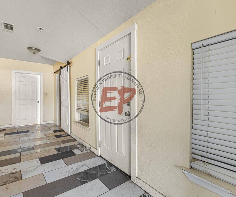 House for rent at 301 N Guadalupe St, Whitney, TX 76692