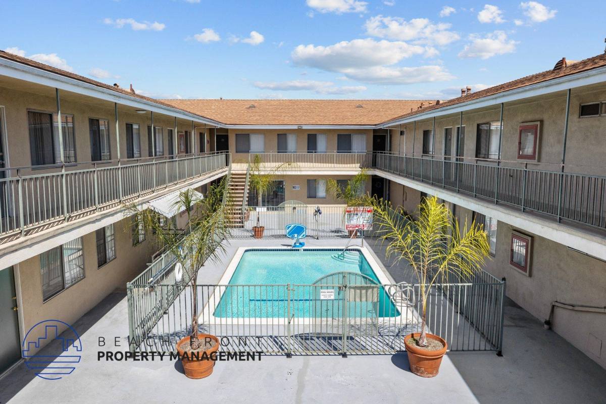 House for rent at Town Crest, 4061 W 138th St #30, Hawthorne, CA 90250