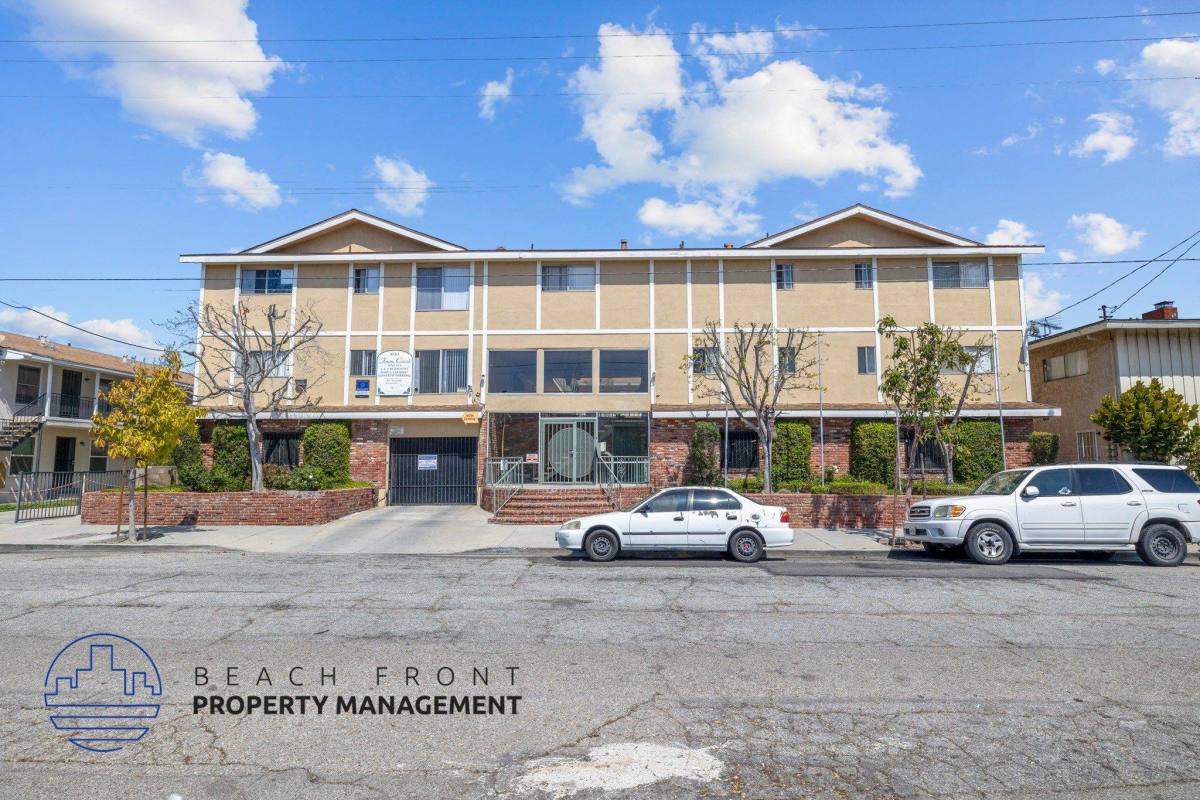 House for rent at Town Crest, 4061 W 138th St #30, Hawthorne, CA 90250