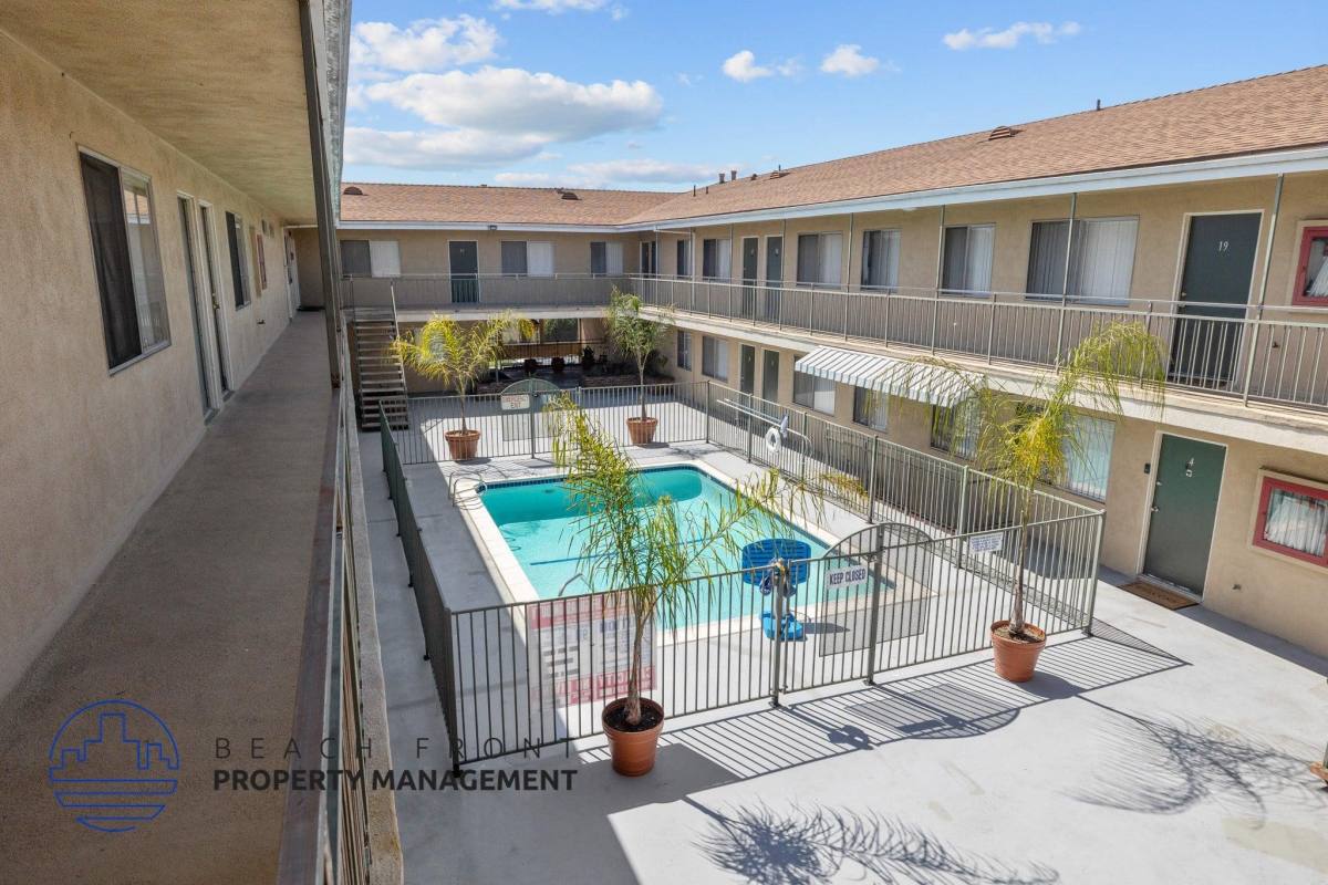 House for rent at Town Crest, 4061 W 138th St #30, Hawthorne, CA 90250