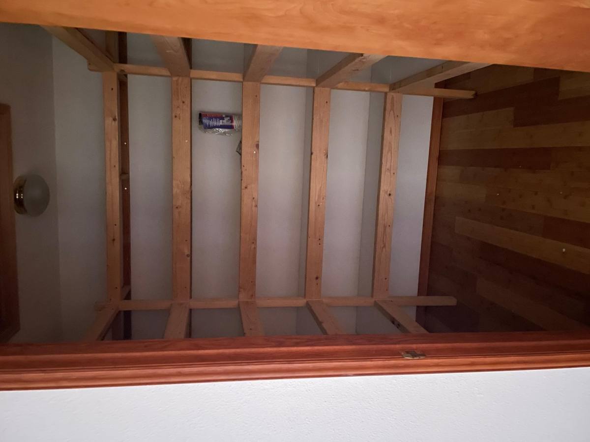 House for rent at 35349 S Farm Rd, Woodburn, OR 97071
