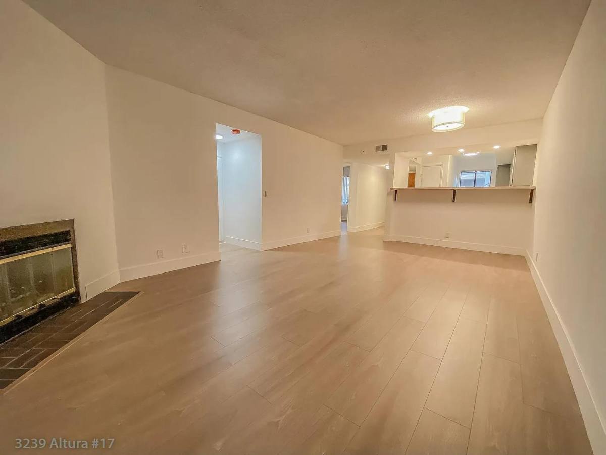 Apartment for rent at 3239 Altura Ave, La Crescenta, CA 91214
