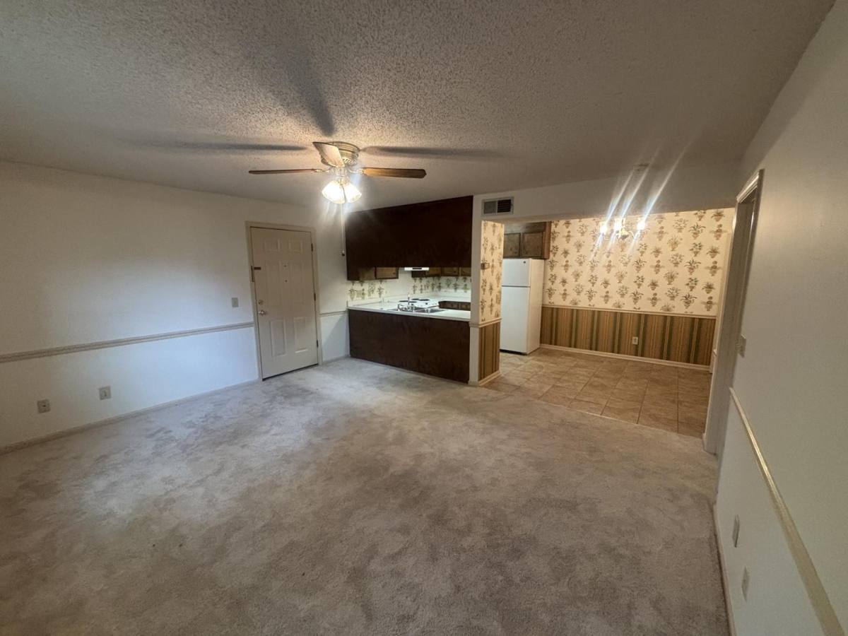 Condo for rent at 2013 2nd Loop Rd #D4, Florence, SC 29501