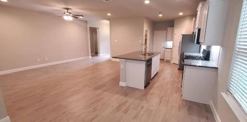 House for rent at 220 Roundstone Rd, Haslet, TX 76052