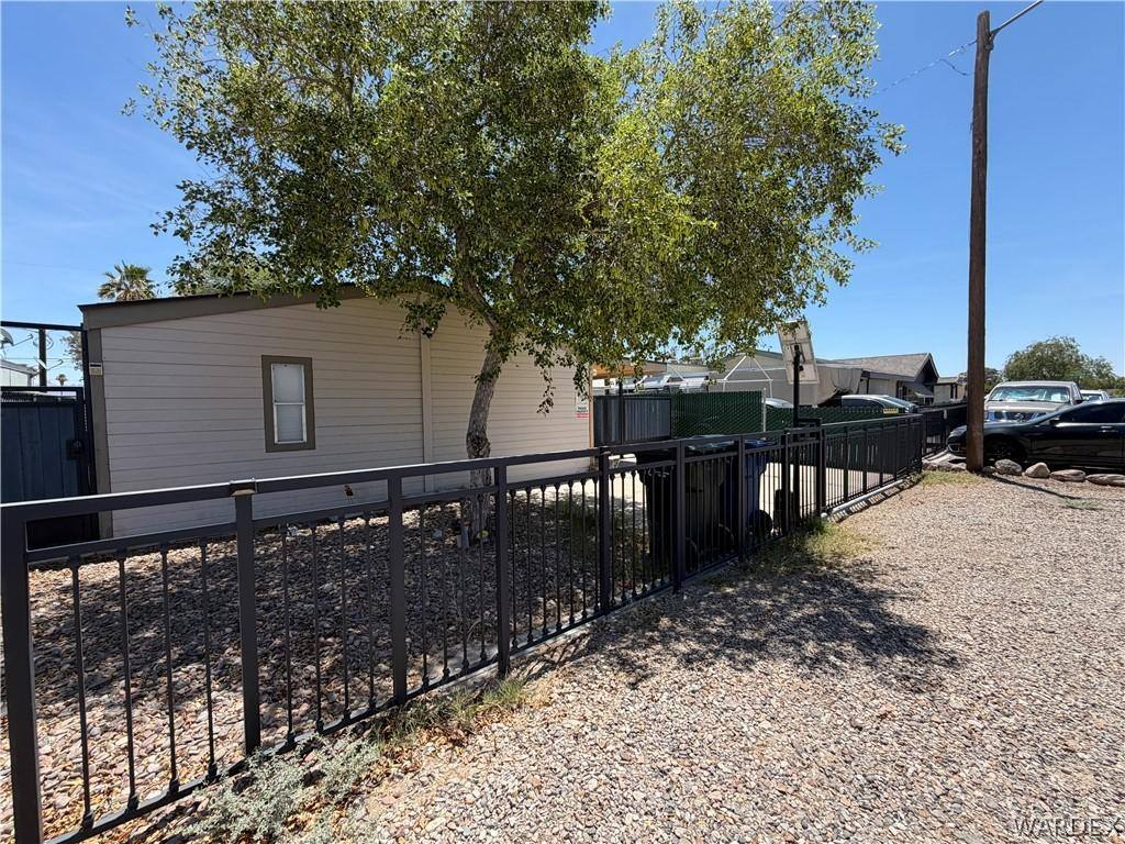 House for rent at 1910 Rio Grande Rd, Bullhead City, AZ 86442