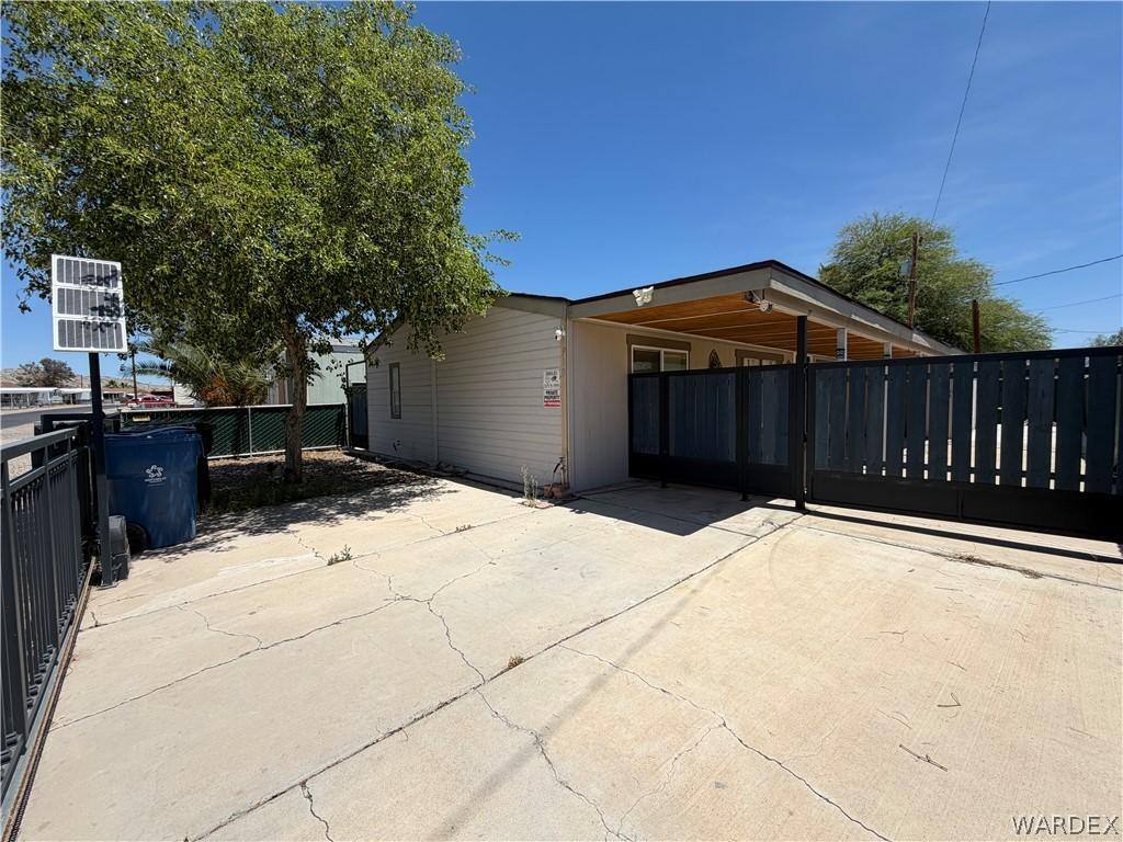 House for rent at 1910 Rio Grande Rd, Bullhead City, AZ 86442