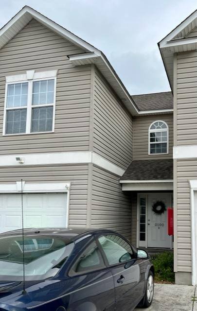 Townhouse for rent at 2100 Mayberry Loop Rd #B, Morehead City, NC 28557