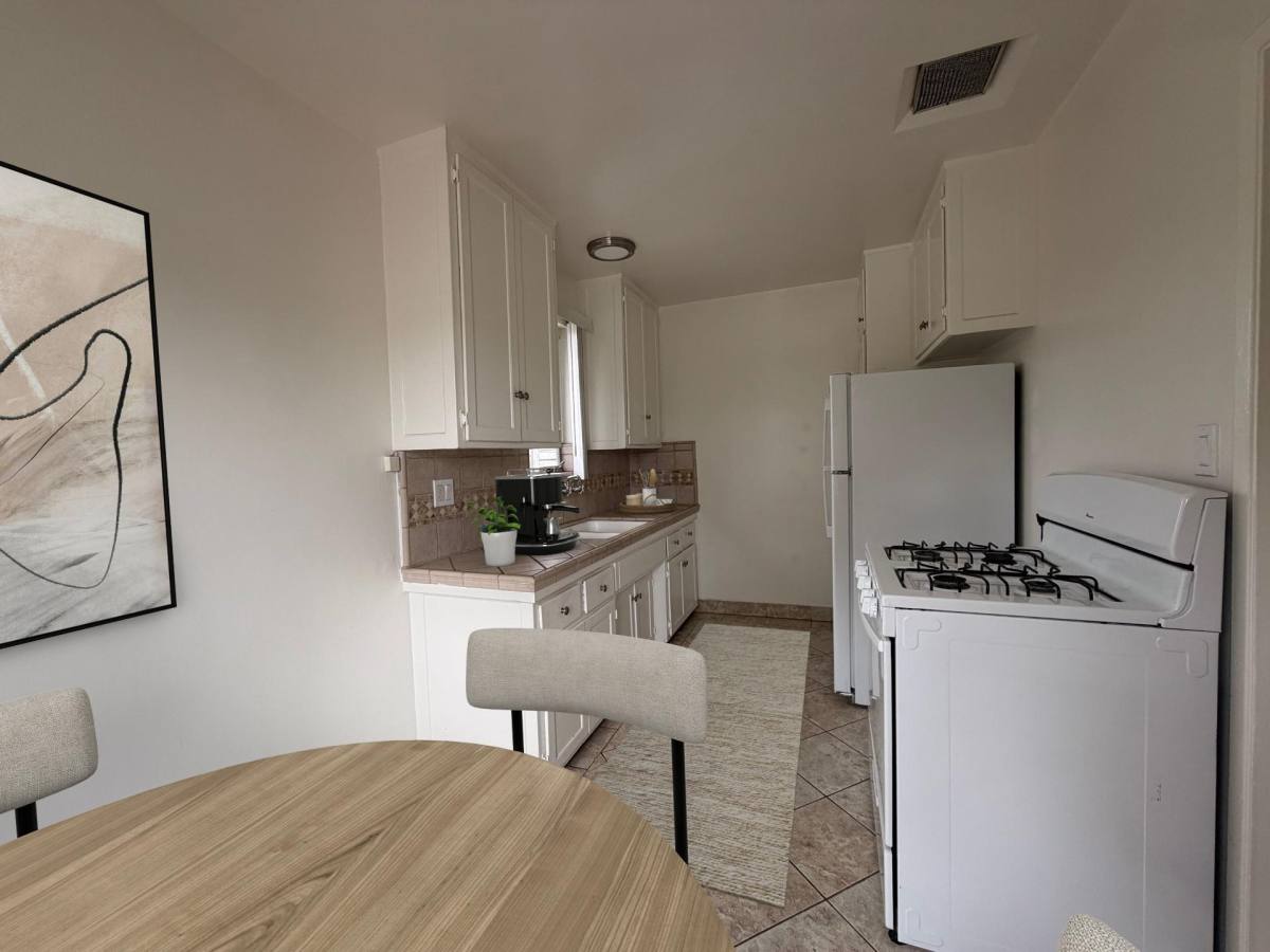 Apartment for rent at 3420 Federal Ave #6, Los Angeles, CA 90066