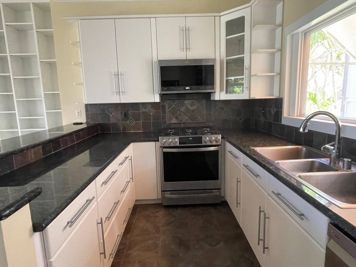 House for rent at 1326 Aupapaohe St, Kailua, HI 96734