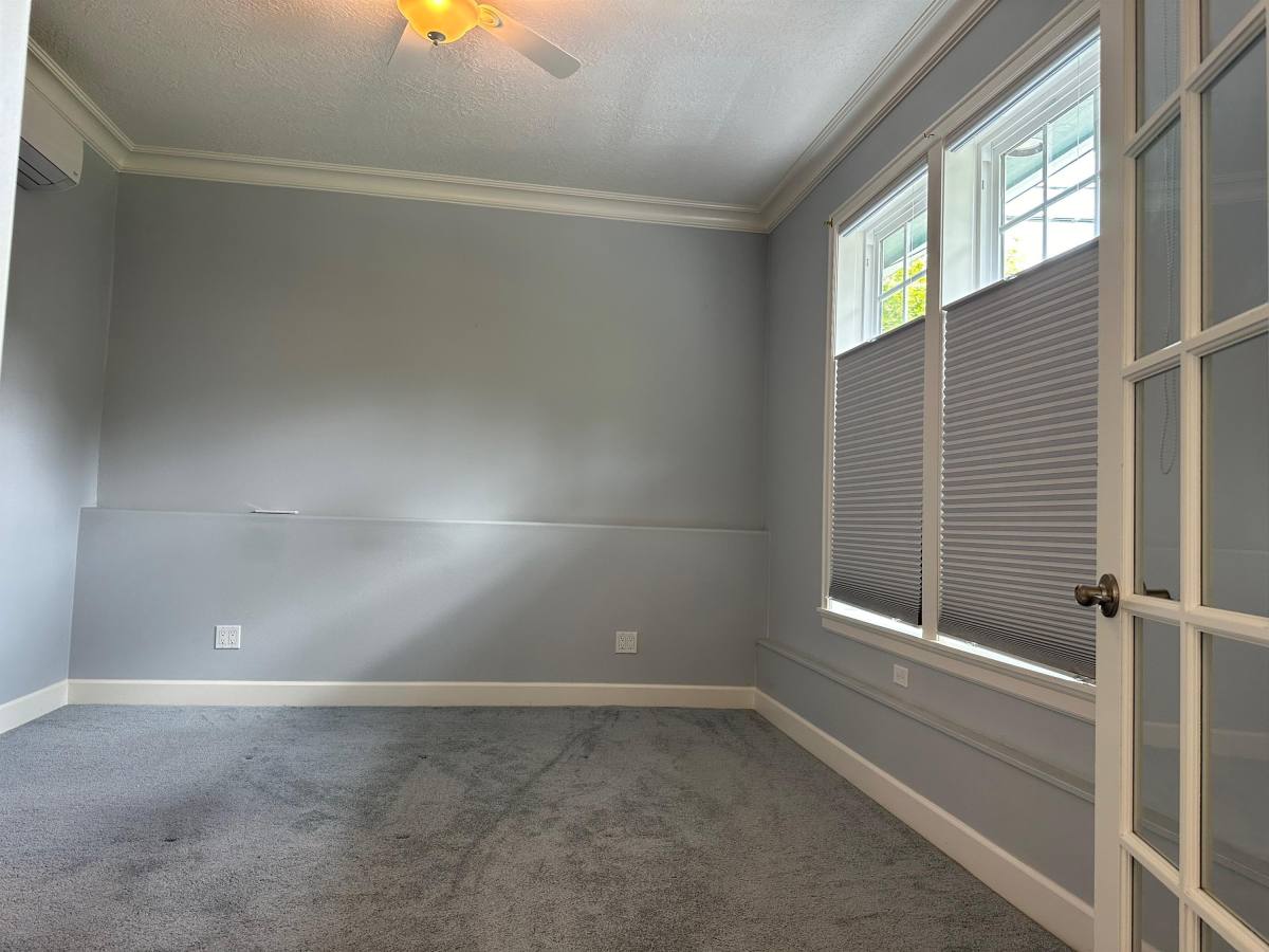 House for rent at 1328 S Water St, Silverton, OR 97381