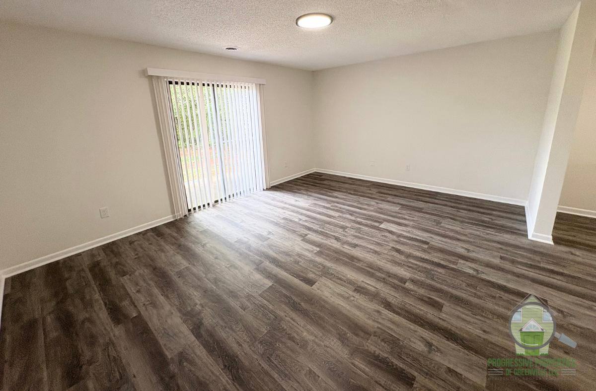 Townhouse for rent at 1216 N Main St #B8, Fountain Inn, SC 29644