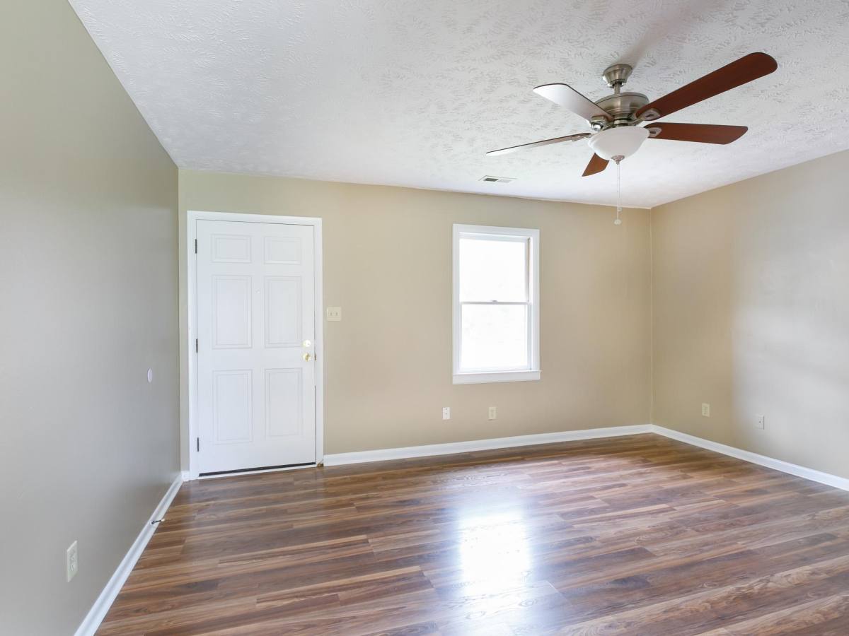 House for rent at Davis Estates, 115 A Eulon Loop #A, Raeford, NC 28376