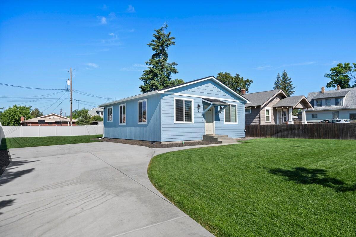 House for rent at 3007 N Standard St, Spokane, WA 99207
