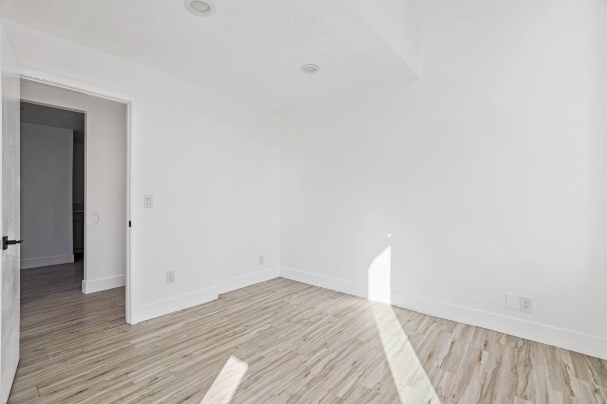Apartment for rent at 850 N Van Ness Ave #4, Santa Ana, CA 92701