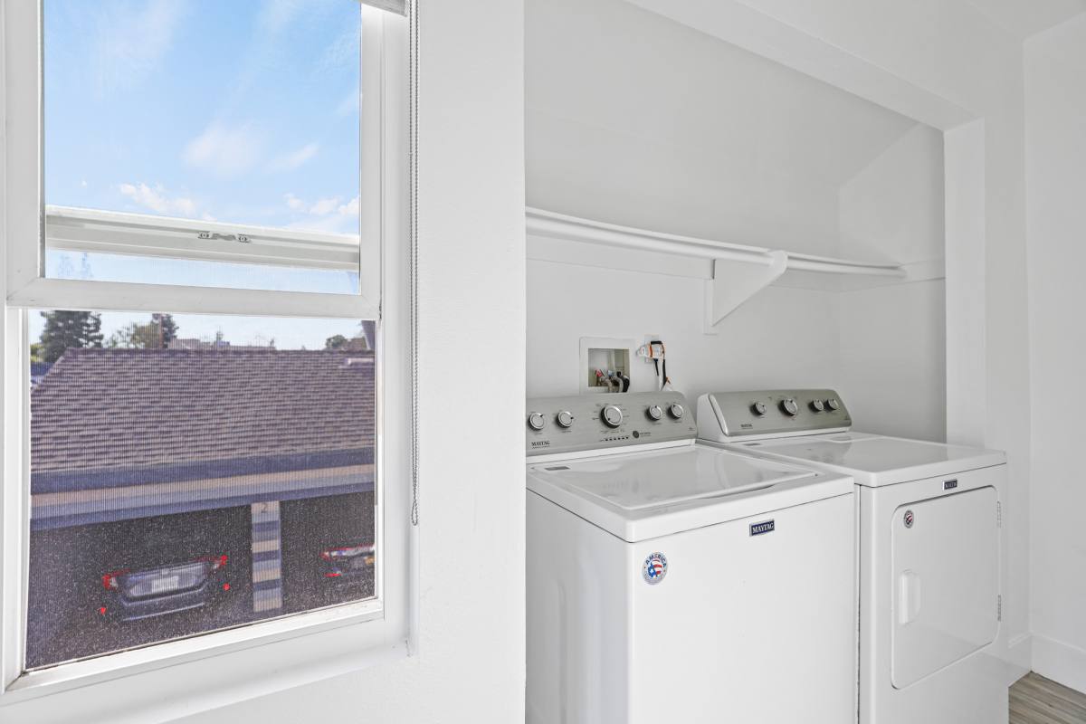 Apartment for rent at 850 N Van Ness Ave #4, Santa Ana, CA 92701