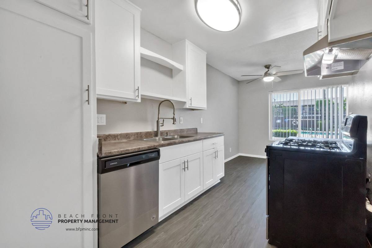 Apartment for rent at The Fountains, 930 N Unruh Ave #30, La Puente, CA 91744