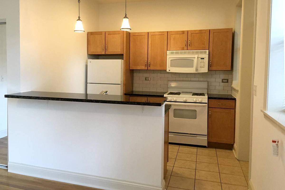 Apartment for rent at 5301 S Maryland Ave #101, Chicago, IL 60615