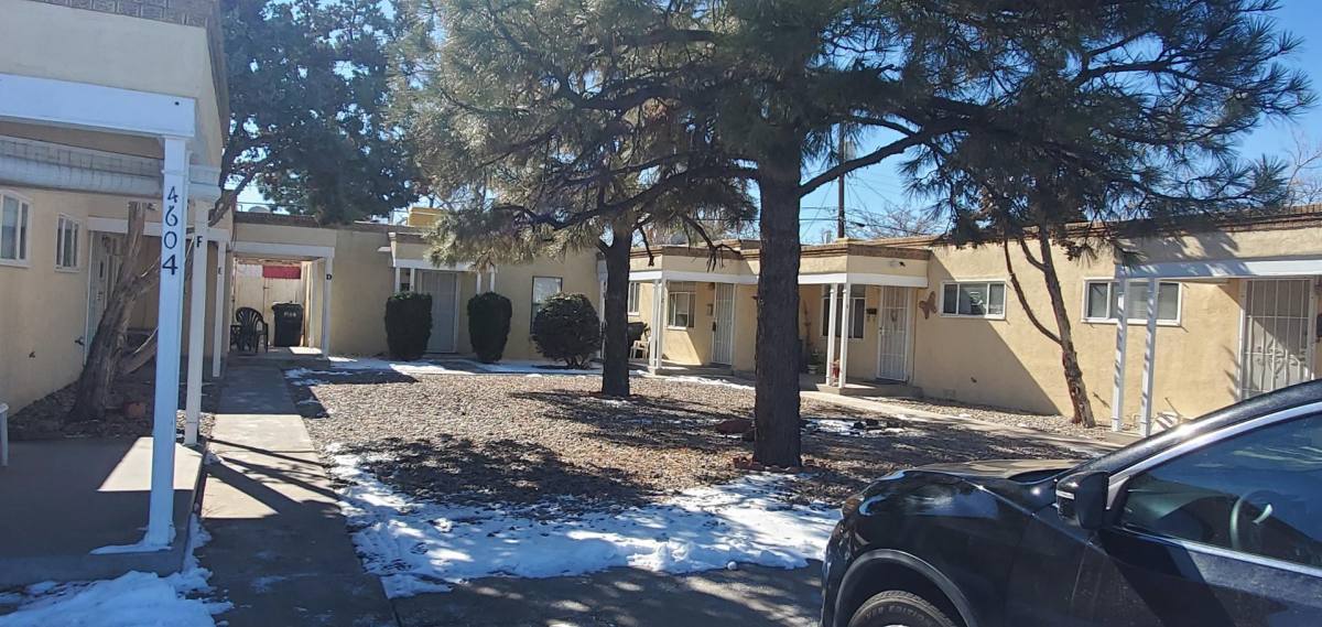 Apartment for rent at 4600 Zuni Rd SE #B, Albuquerque, NM 87108