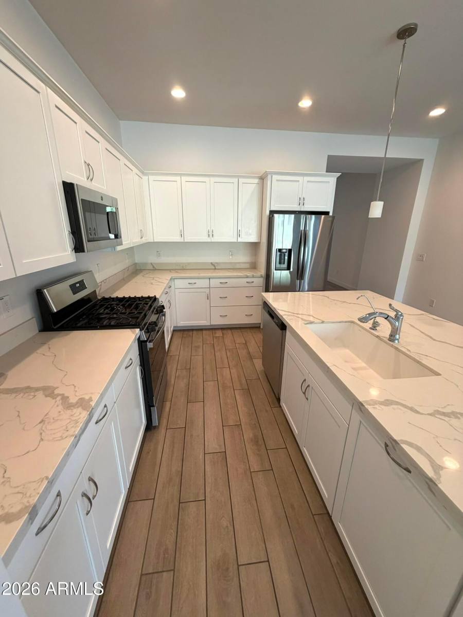 House for rent at 835 E Hopi Trail, Phoenix, AZ 85042
