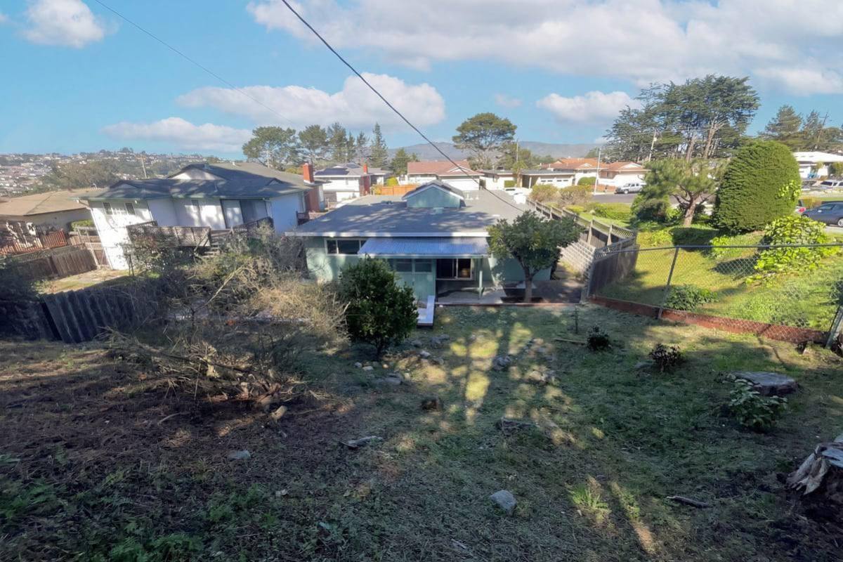 House for rent at 2361 Oakmont Dr, San Bruno, CA 94066