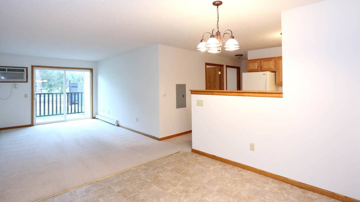 Apartment for rent at Mill Pond, 525 4th St SW, Forest Lake, MN 55025