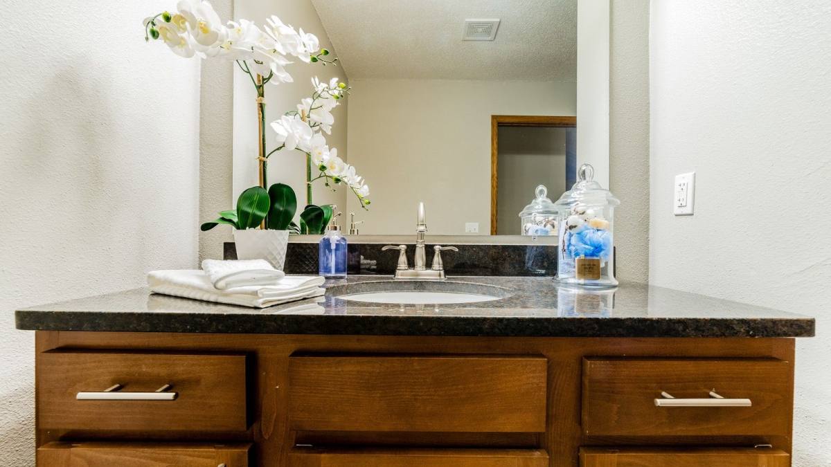 Apartment for rent at Springwood, 912 4th St SW, Forest Lake, MN 55025