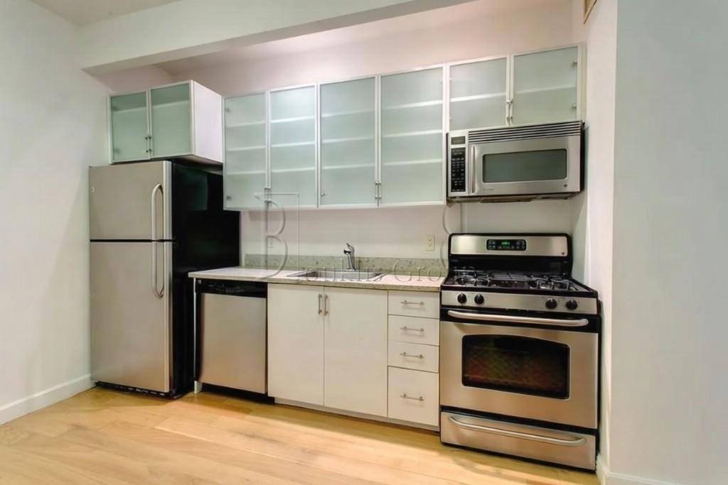 Apartment for rent at 47 Exchange Place #2110, New York, NY 10006