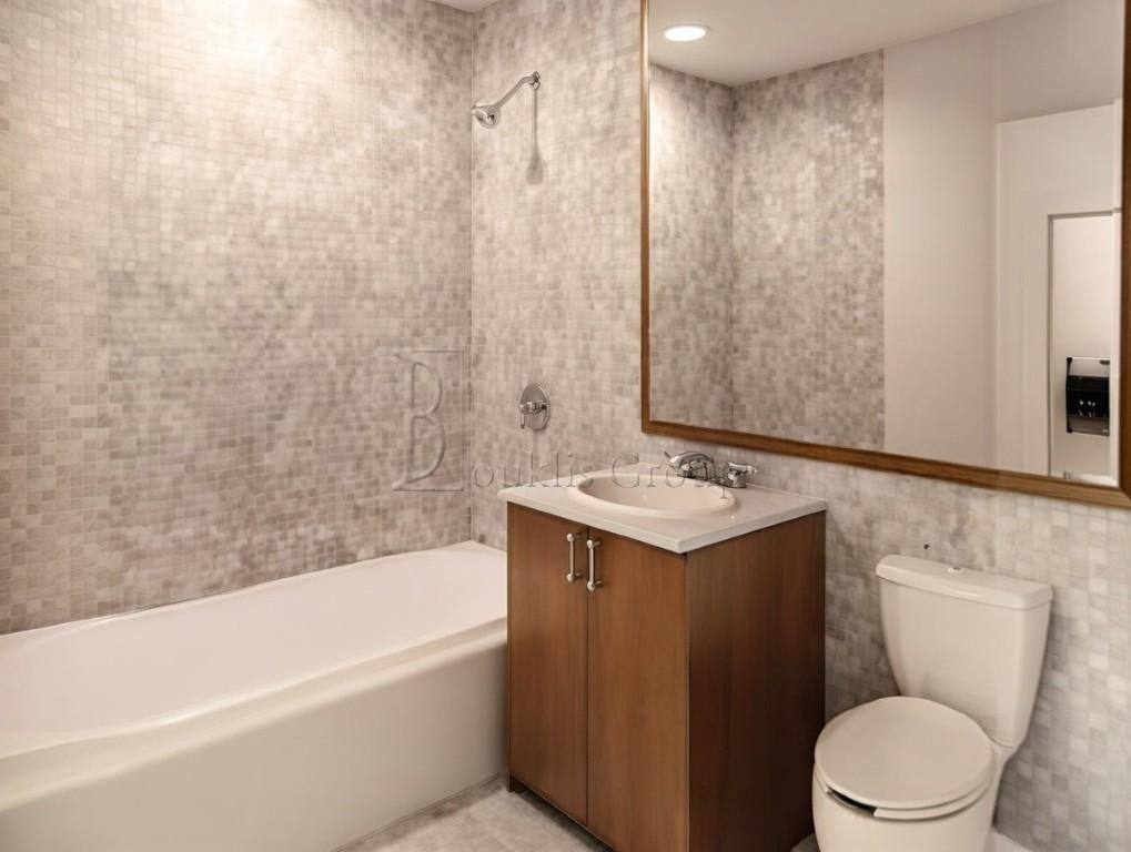Apartment for rent at 47 Exchange Place #2110, New York, NY 10006
