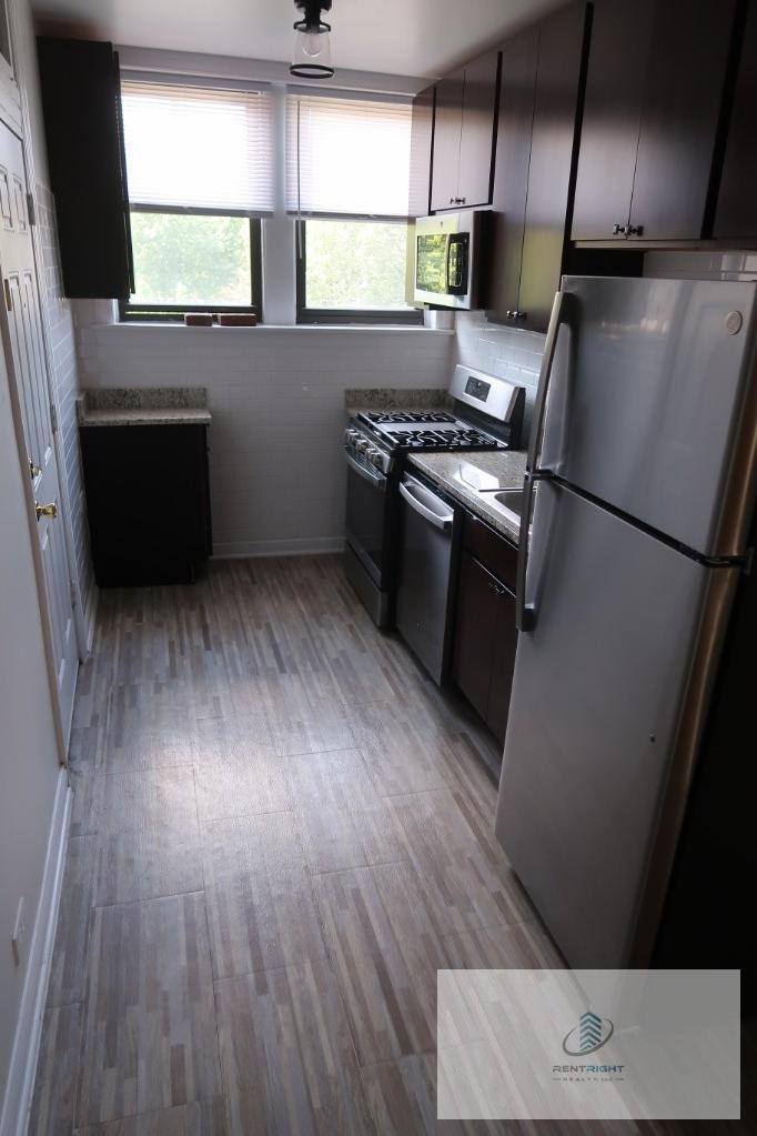 Apartment for rent at 6364-82 N Hermitage #2, Chicago, IL 60660