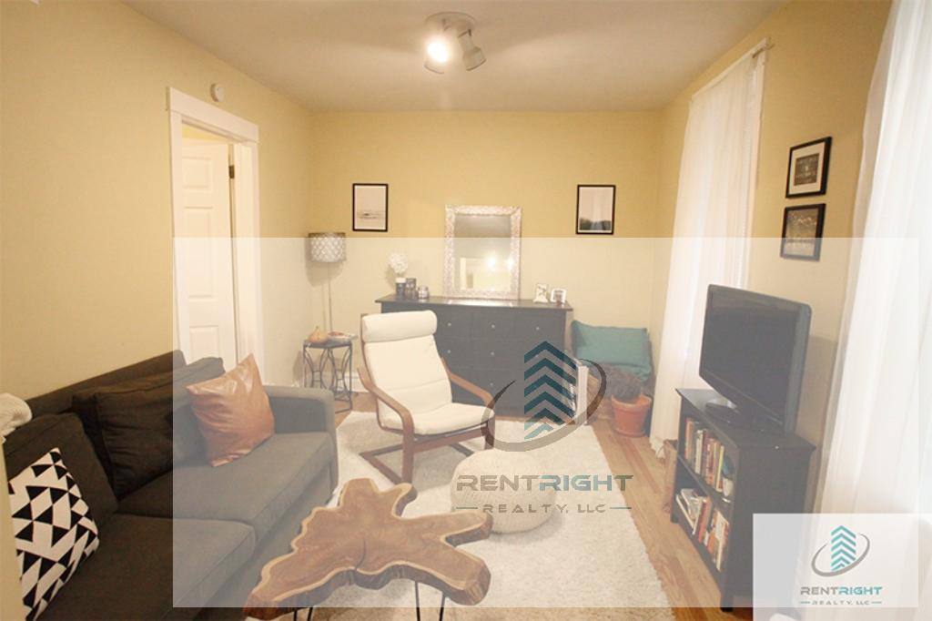 Apartment for rent at 1311 N Bosworth #BM, Chicago, IL 60642