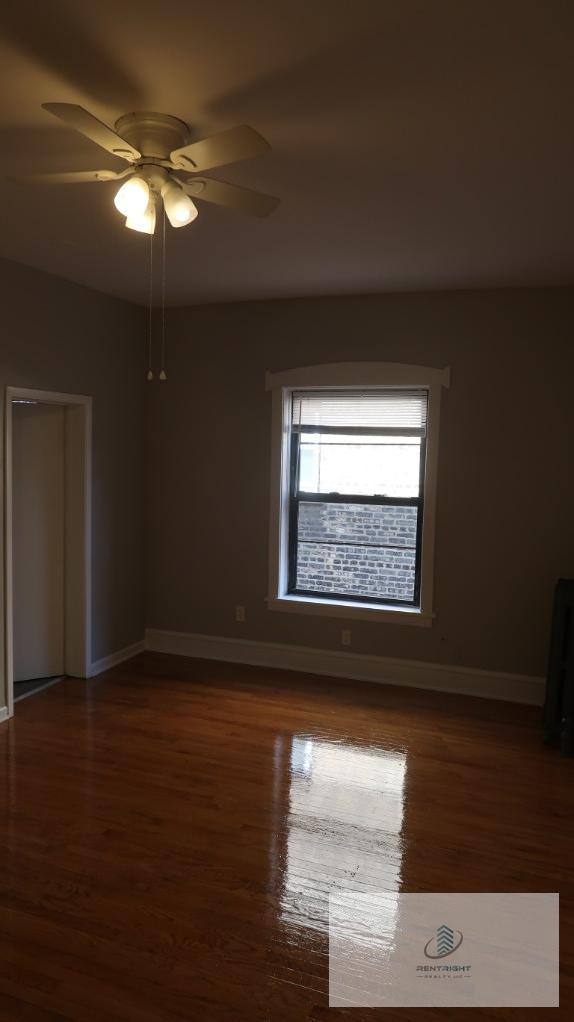 Apartment for rent at 755 W Buena #104, Chicago, IL 60613