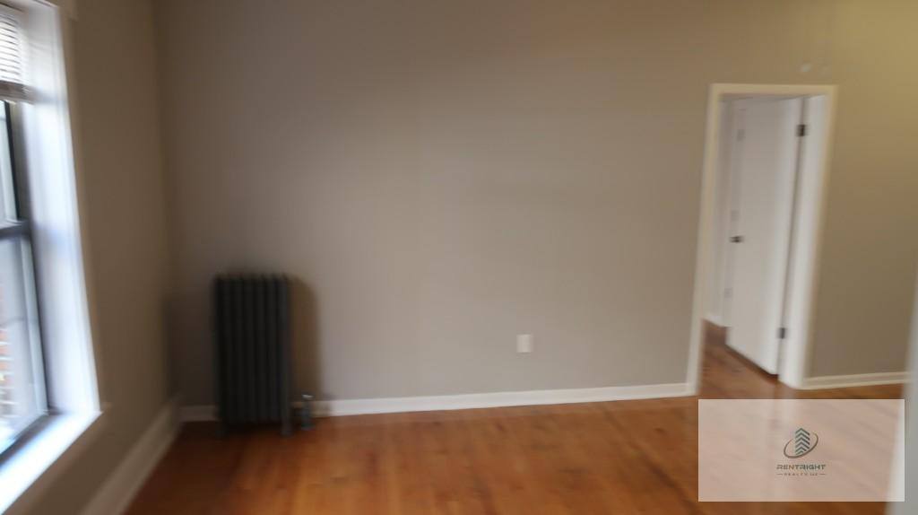 Apartment for rent at 755 W Buena #104, Chicago, IL 60613